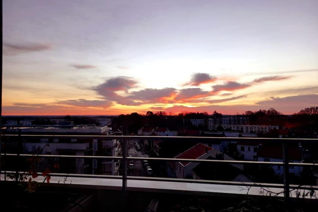 Le Nid : Rooftop Moderne Surplombant La Ville Nantes Zewnętrze zdjęcie